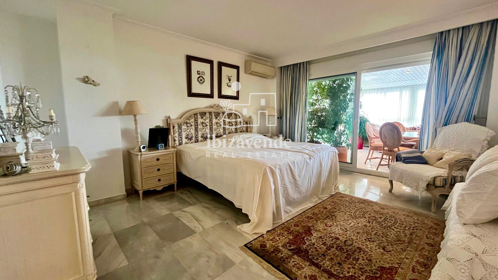 Mobilia Property Image