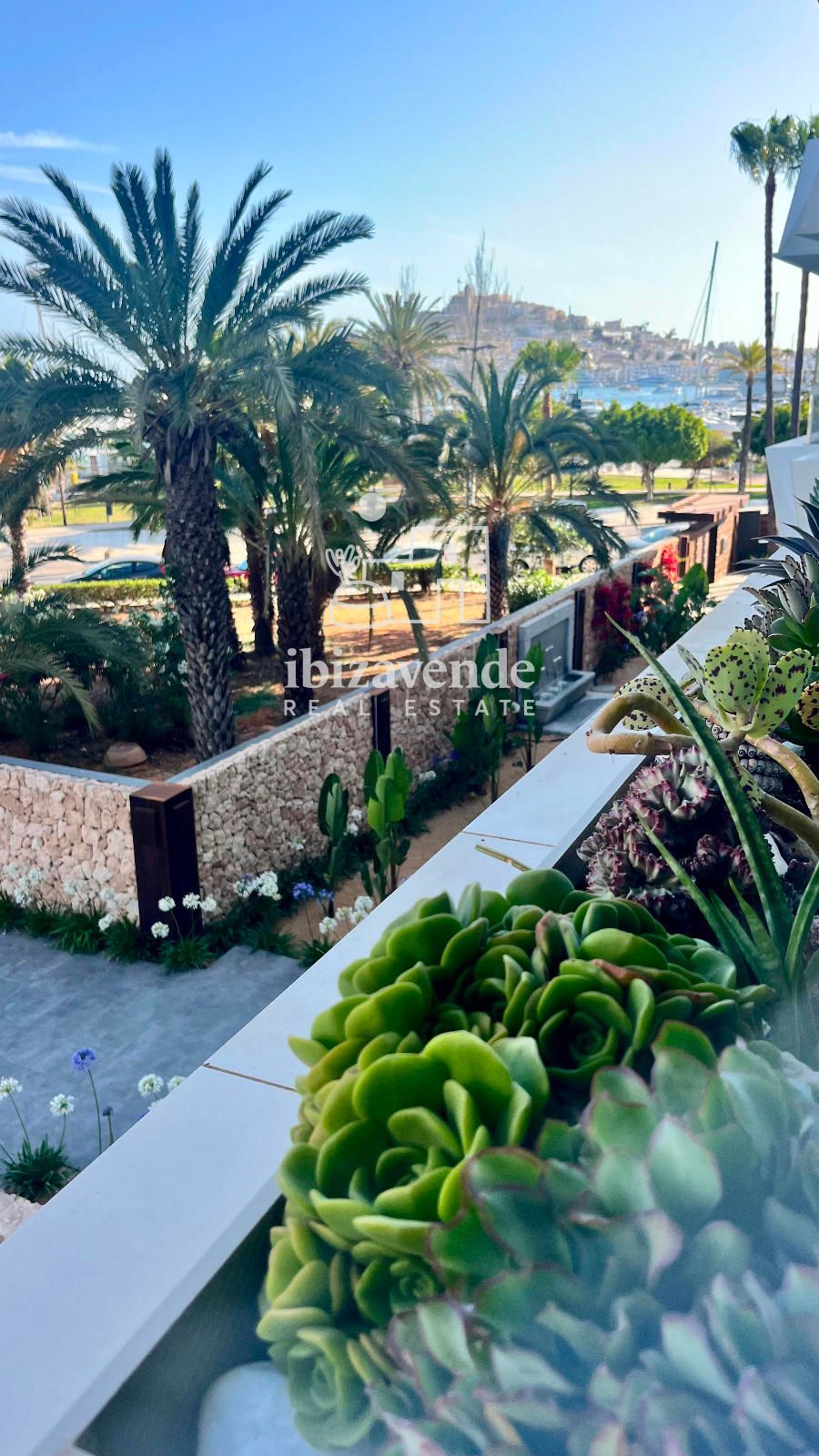Mobilia Property Image