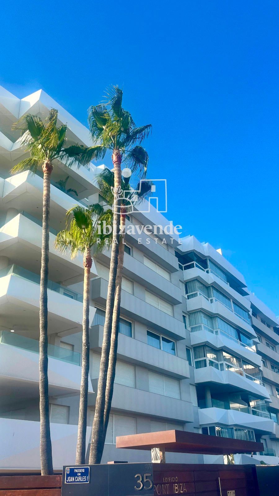 Mobilia Property Image