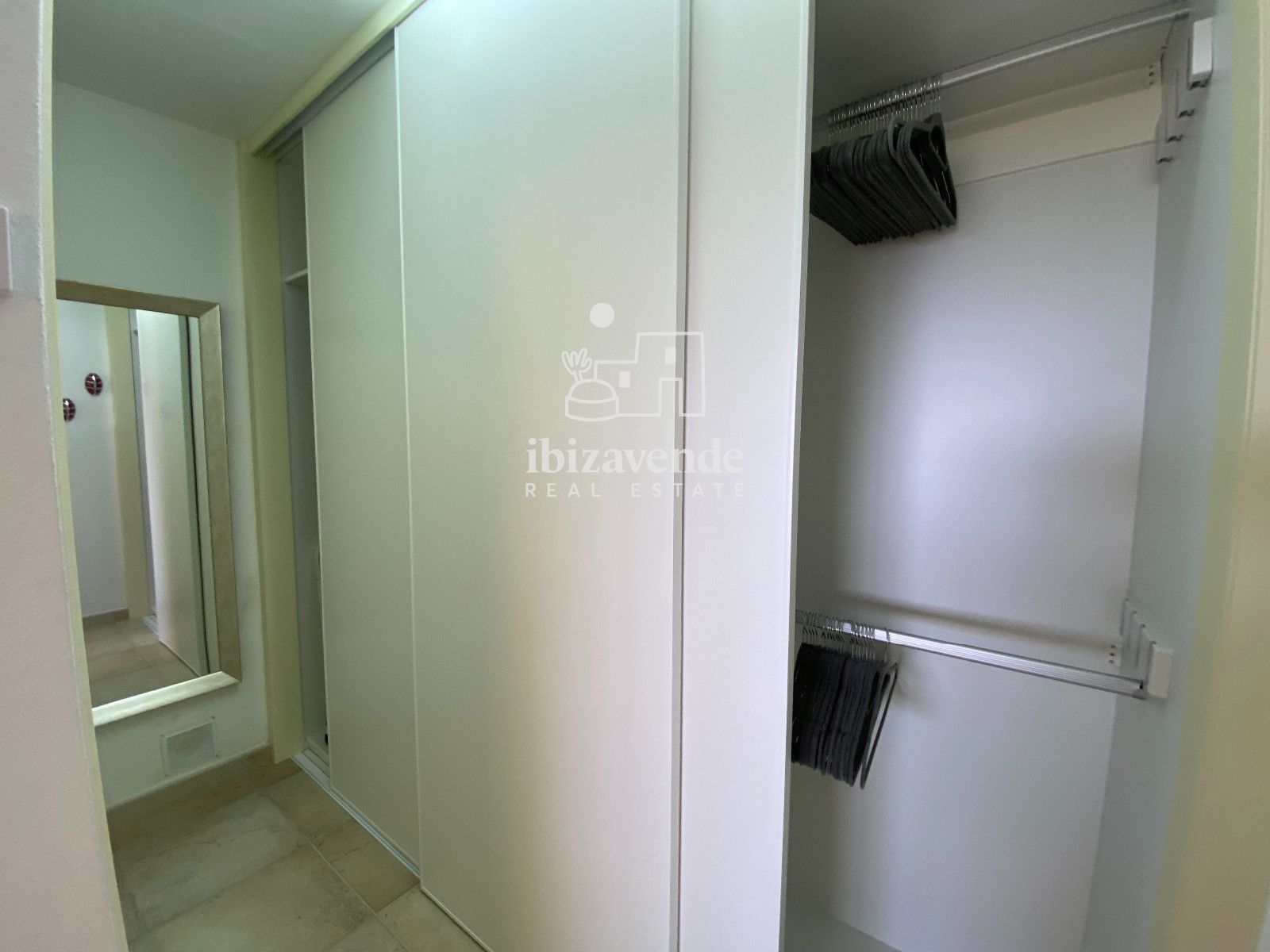 Mobilia Inmueble Image