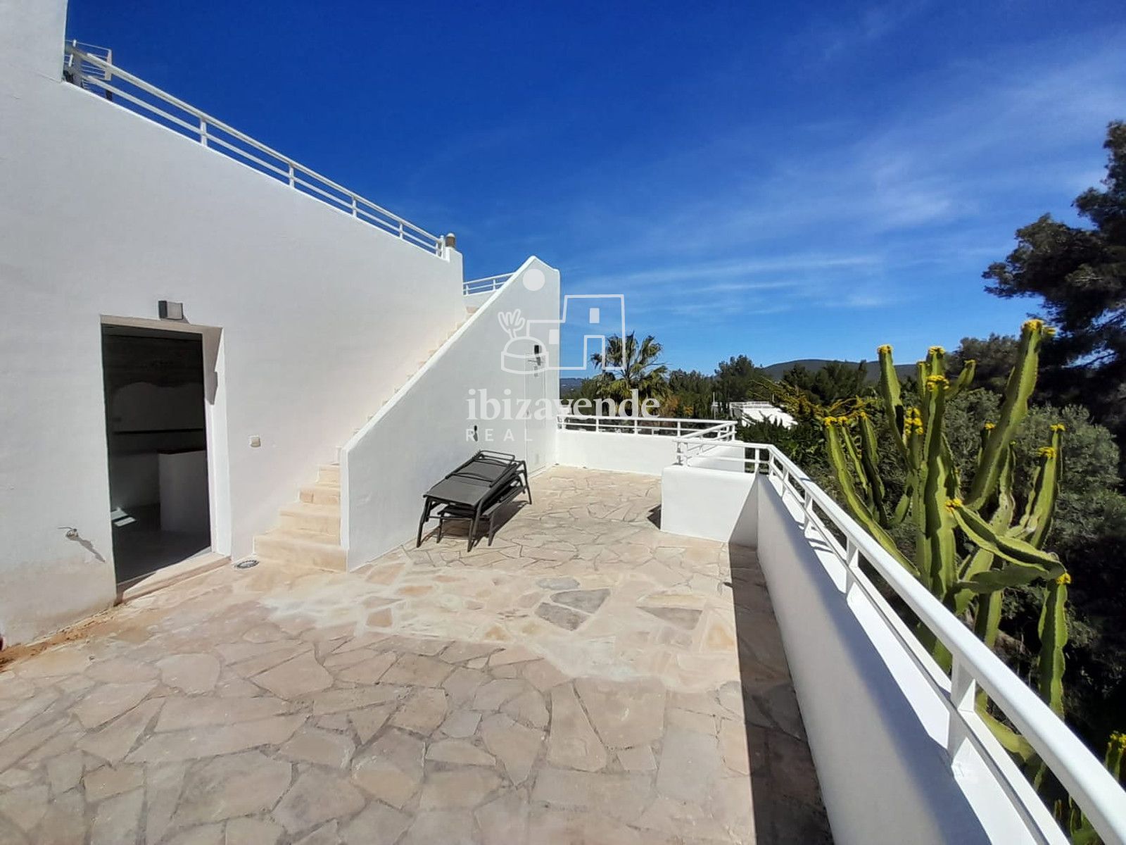 Mobilia Property Image