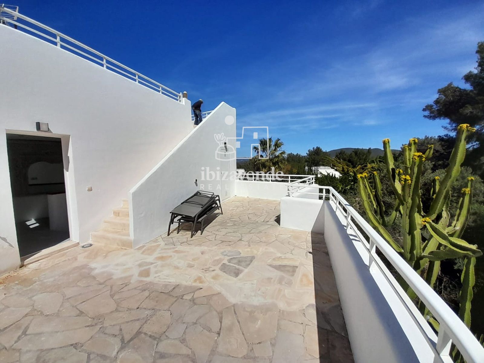Mobilia Property Image