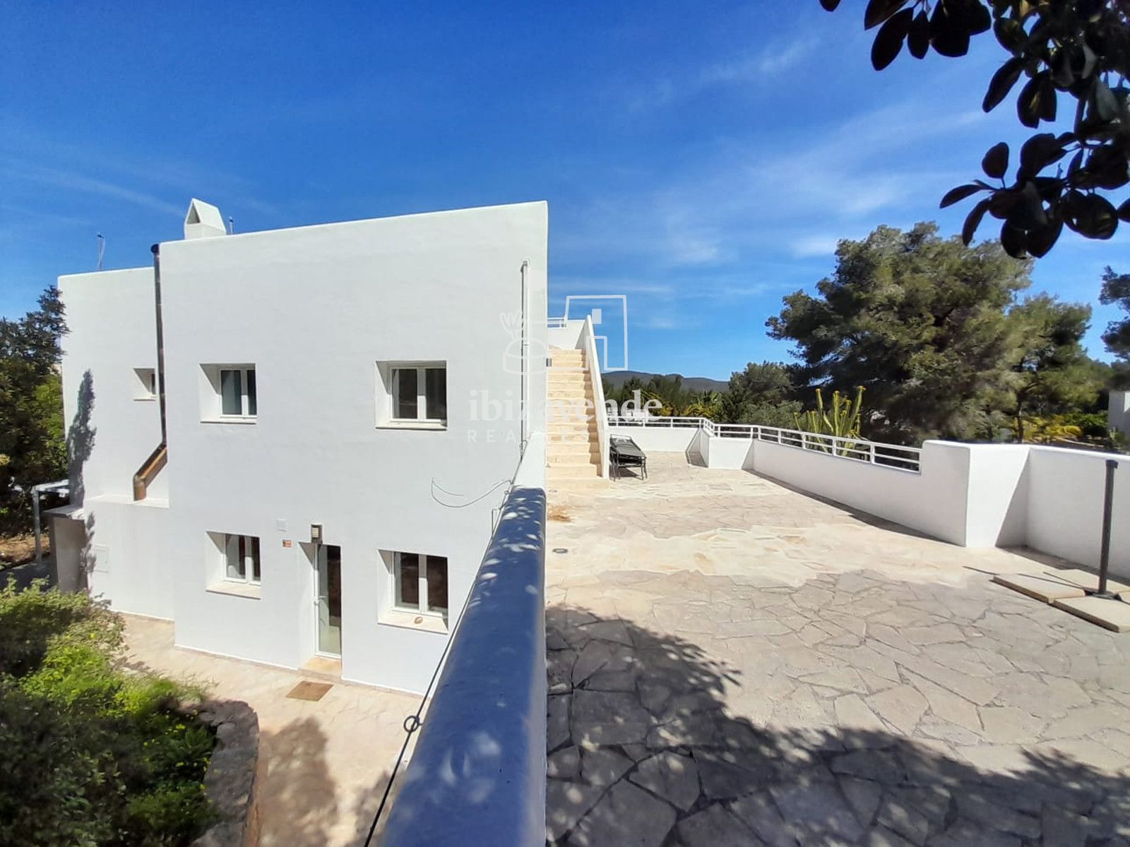 Mobilia Property Image