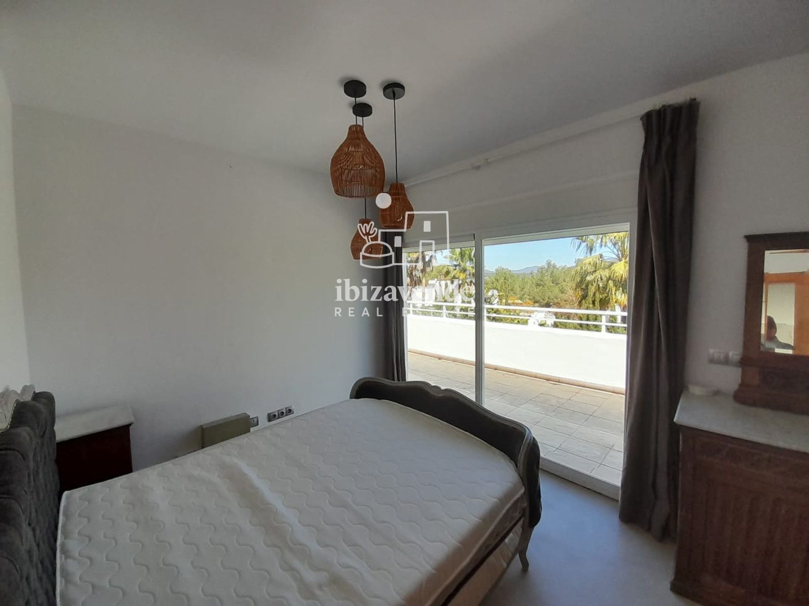 Mobilia Property Image