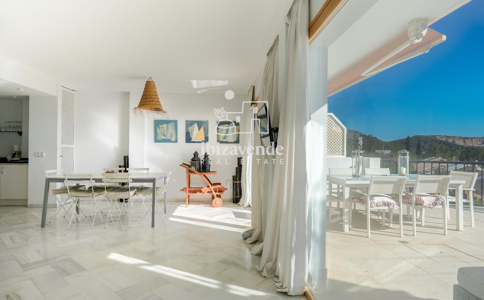 Mobilia Property Image