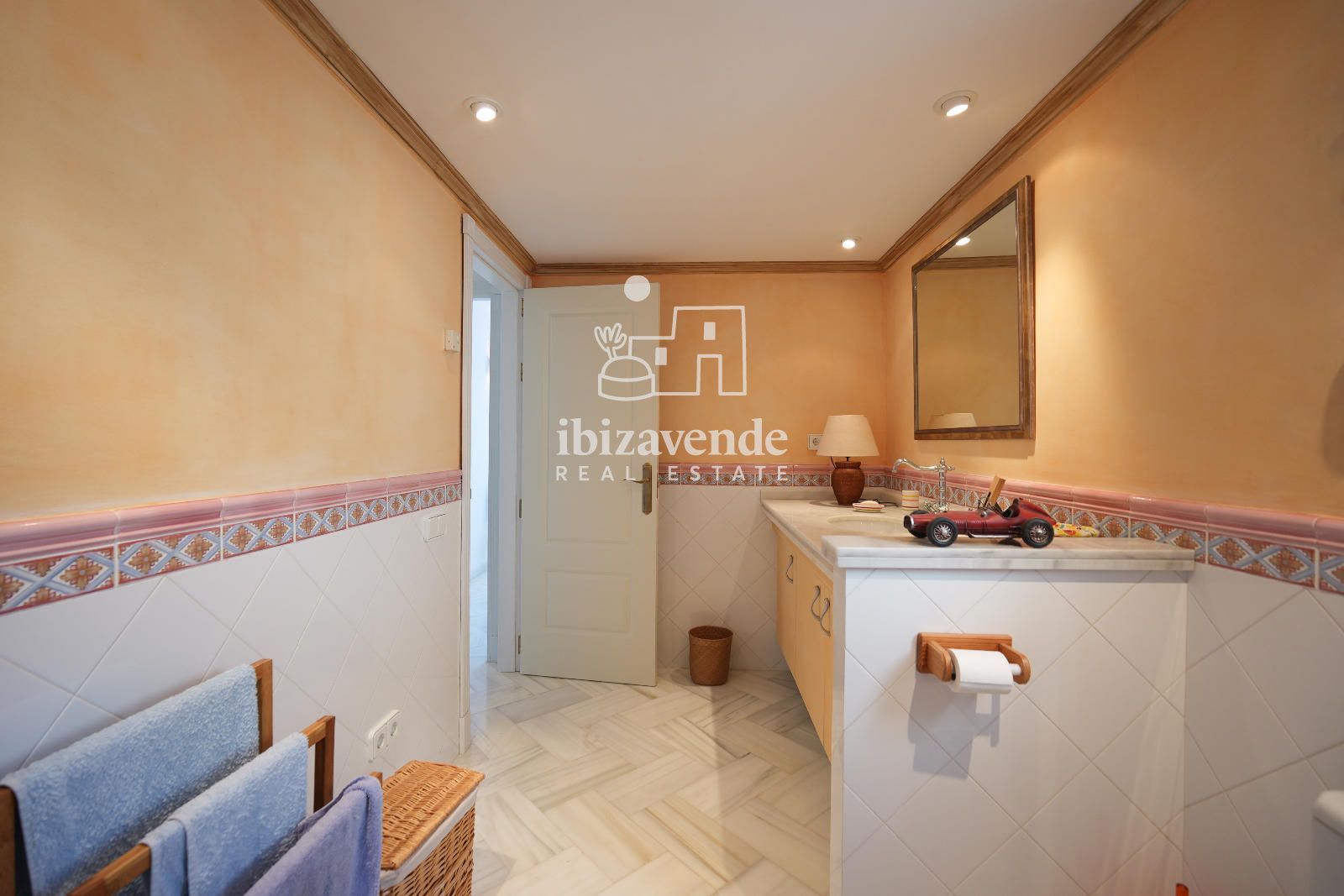 Mobilia Property Image