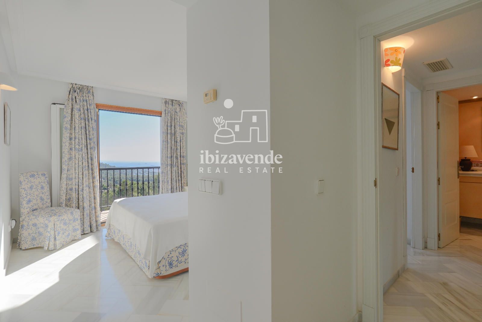 Mobilia Property Image