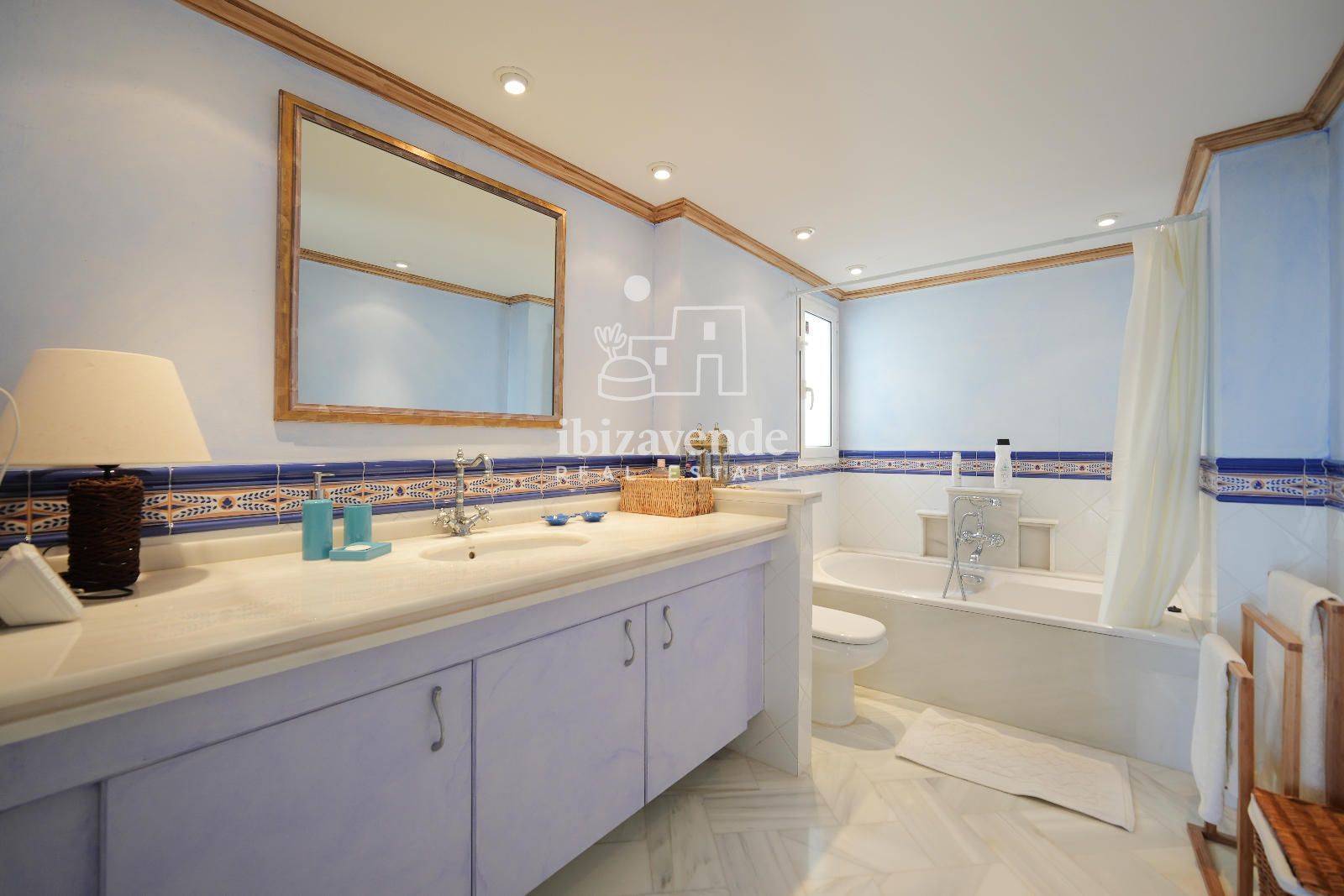 Mobilia Property Image