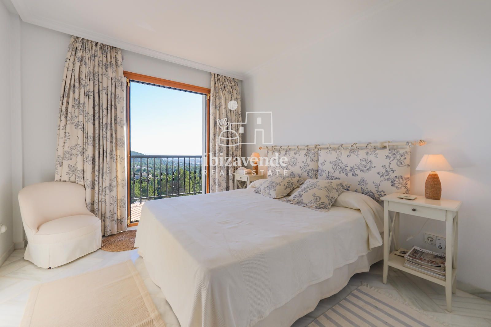 Mobilia Property Image